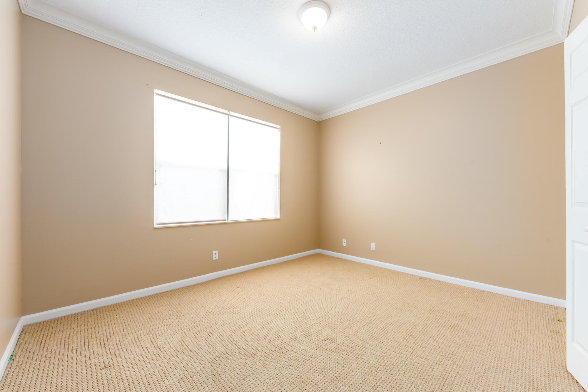 1088 Grove Park Cir Boynton Beach, FL 33436