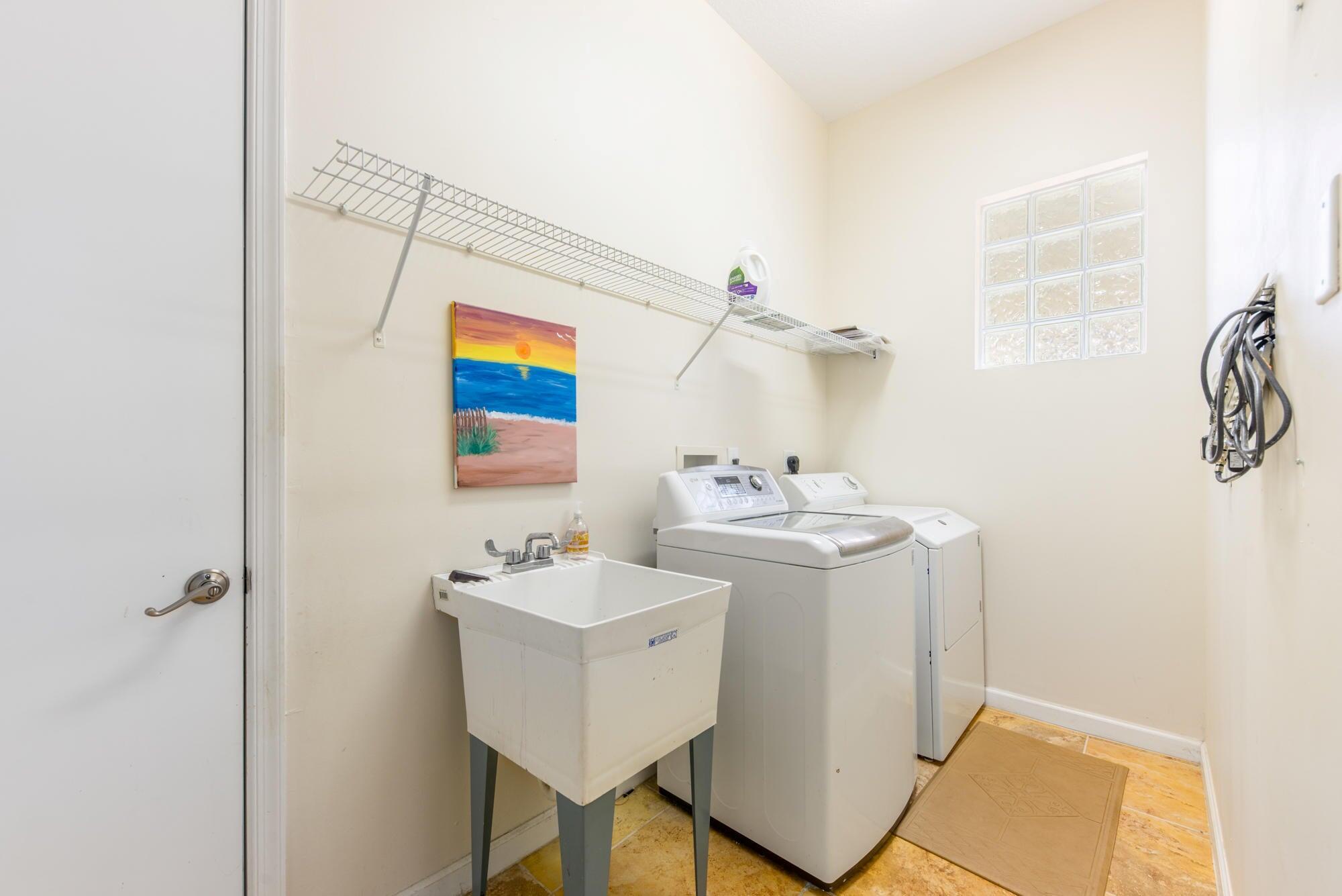 1088 Grove Park Cir Boynton Beach, FL 33436