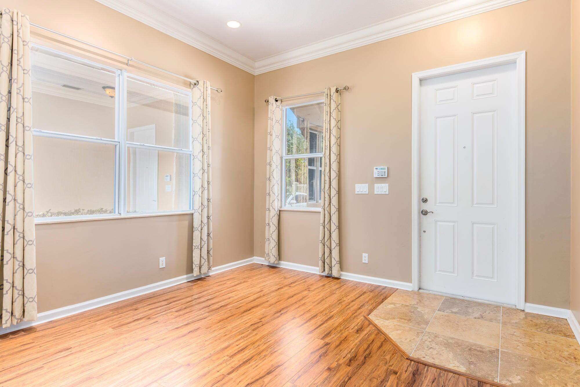 1088 Grove Park Cir Boynton Beach, FL 33436