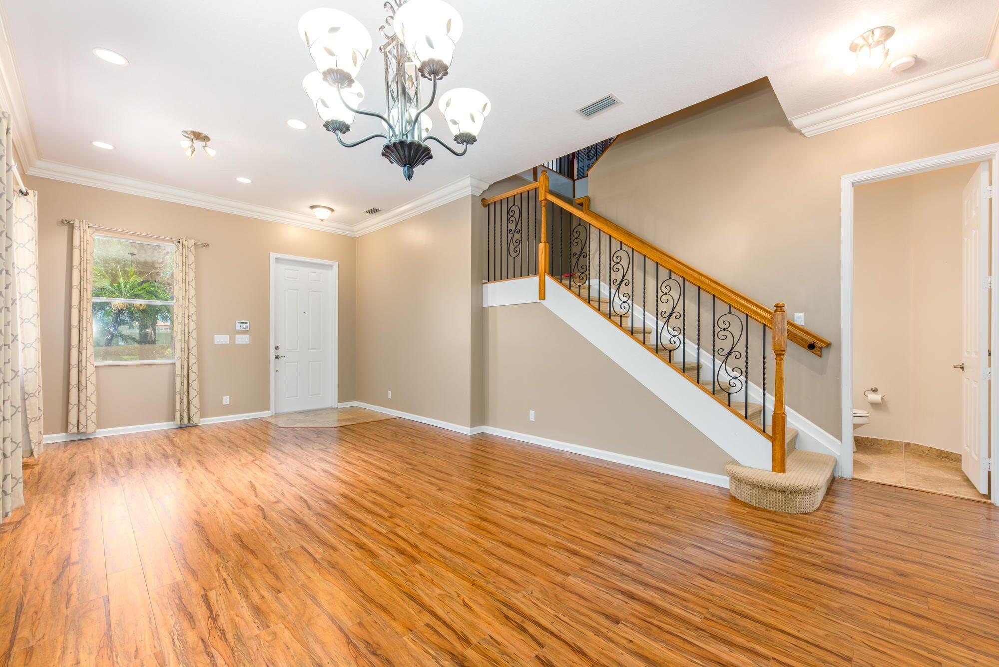 1088 Grove Park Cir Boynton Beach, FL 33436