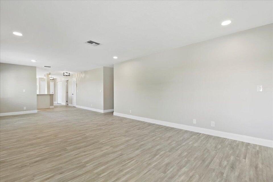 13921 Royal Palm Ct #D Delray Beach, FL 33484