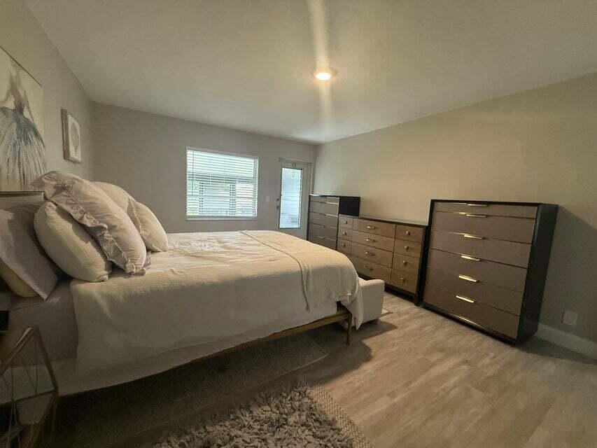 13921 Royal Palm Ct #D Delray Beach, FL 33484