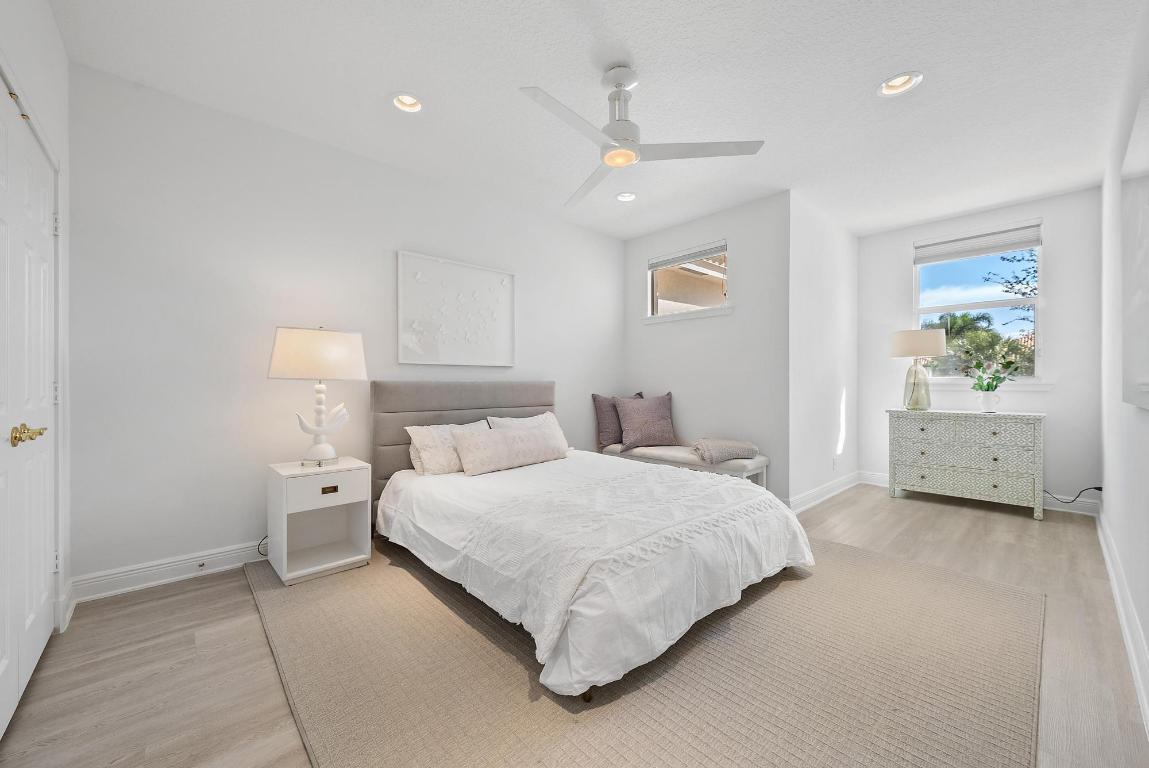 717 Cable Bch Ln North Palm Beach, FL 33410