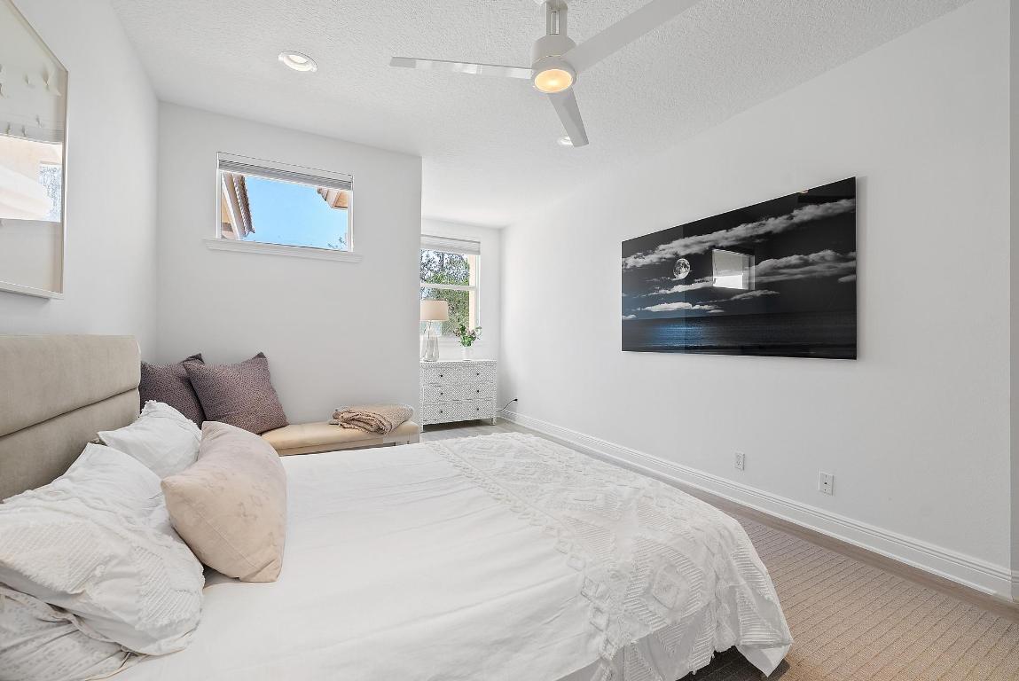 717 Cable Bch Ln North Palm Beach, FL 33410