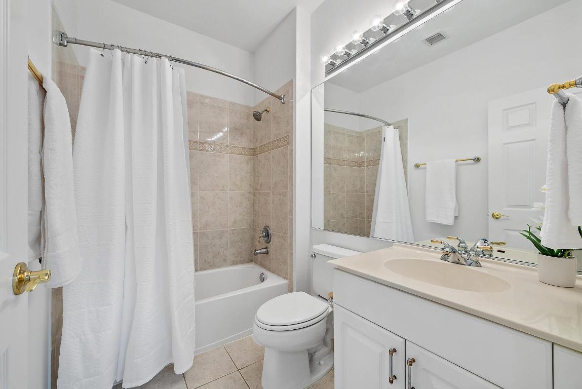 717 Cable Bch Ln North Palm Beach, FL 33410