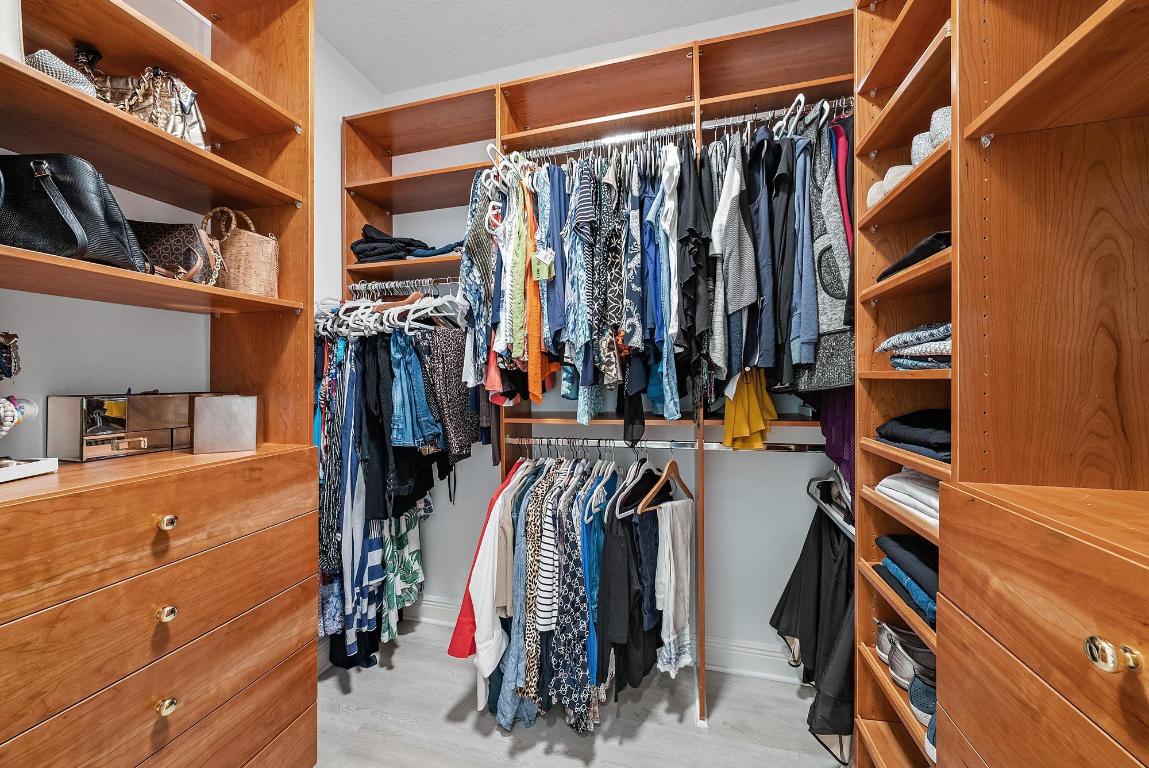 717 Cable Bch Ln North Palm Beach, FL 33410