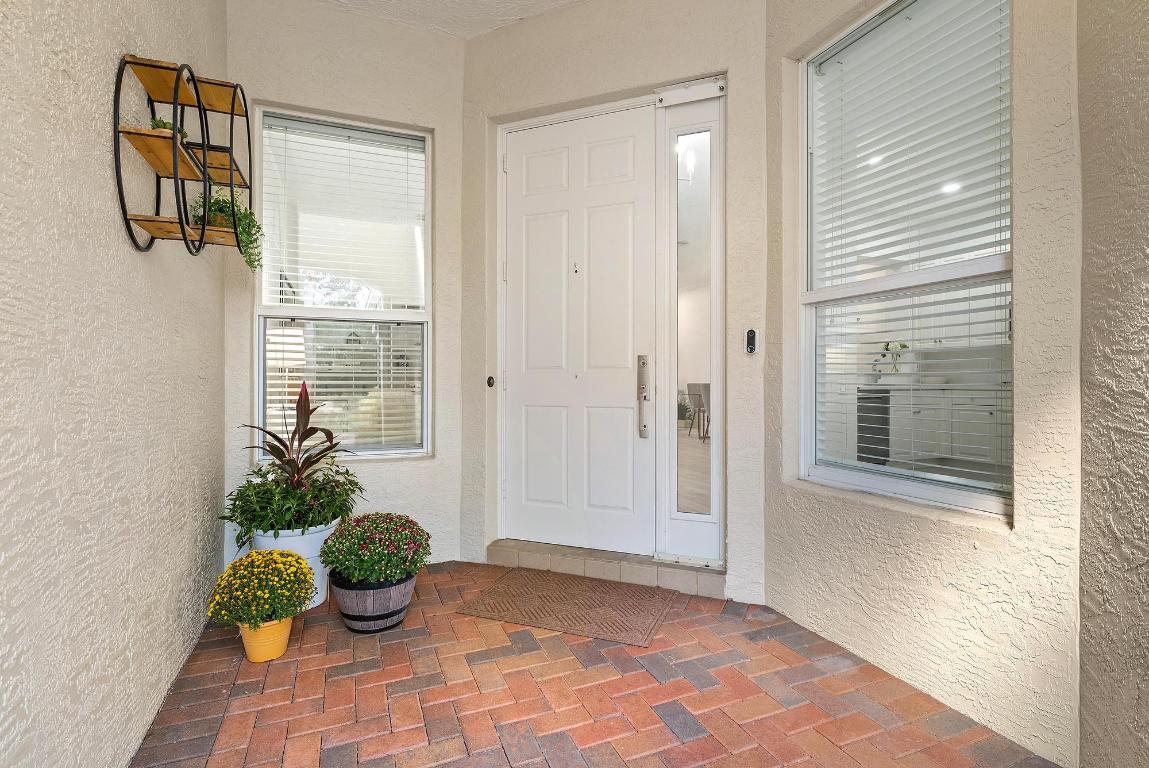 717 Cable Bch Ln North Palm Beach, FL 33410