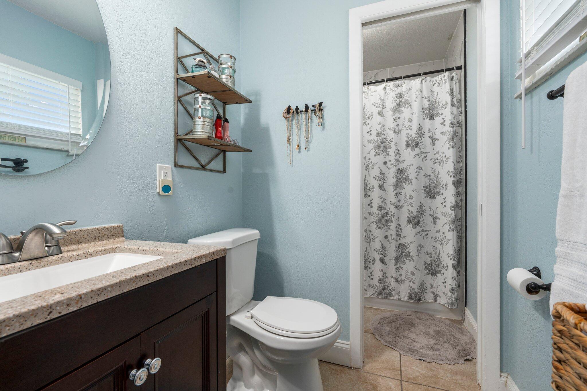 1967 SE West Dunbrooke Cir Port St Lucie, FL 34952