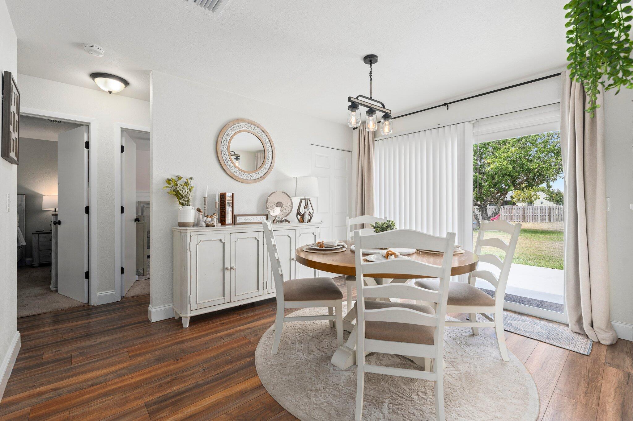 1967 SE West Dunbrooke Cir Port St Lucie, FL 34952