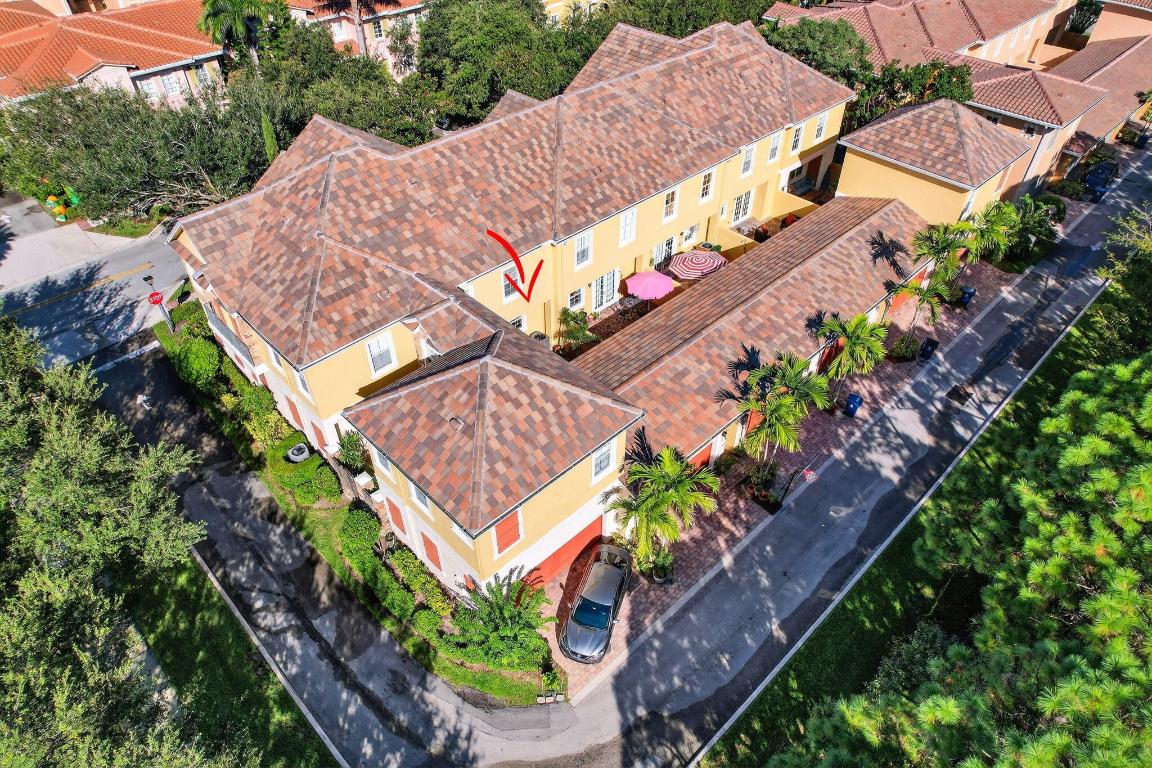 107 Ennis Jupiter, FL 33458