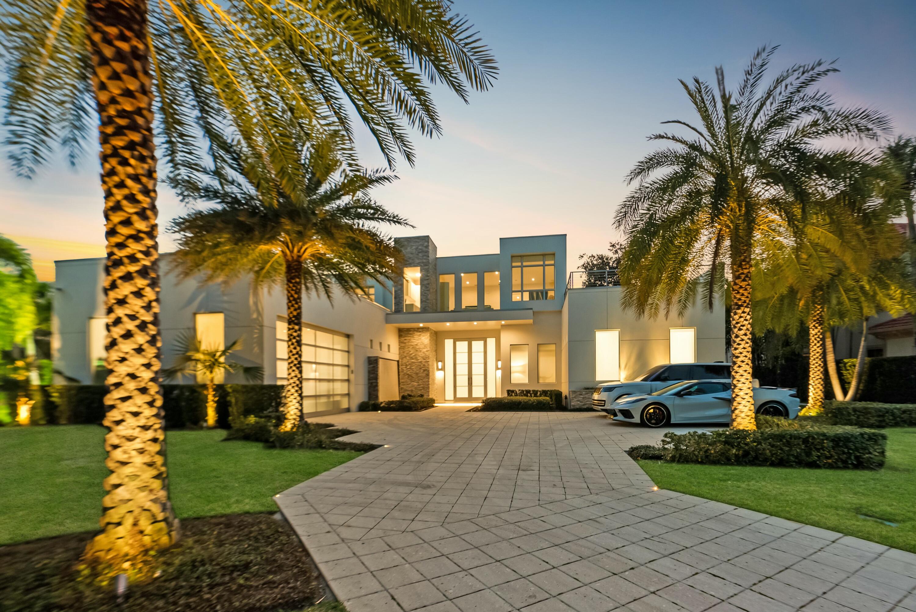 2162 Radnor North Palm Beach, FL 33408