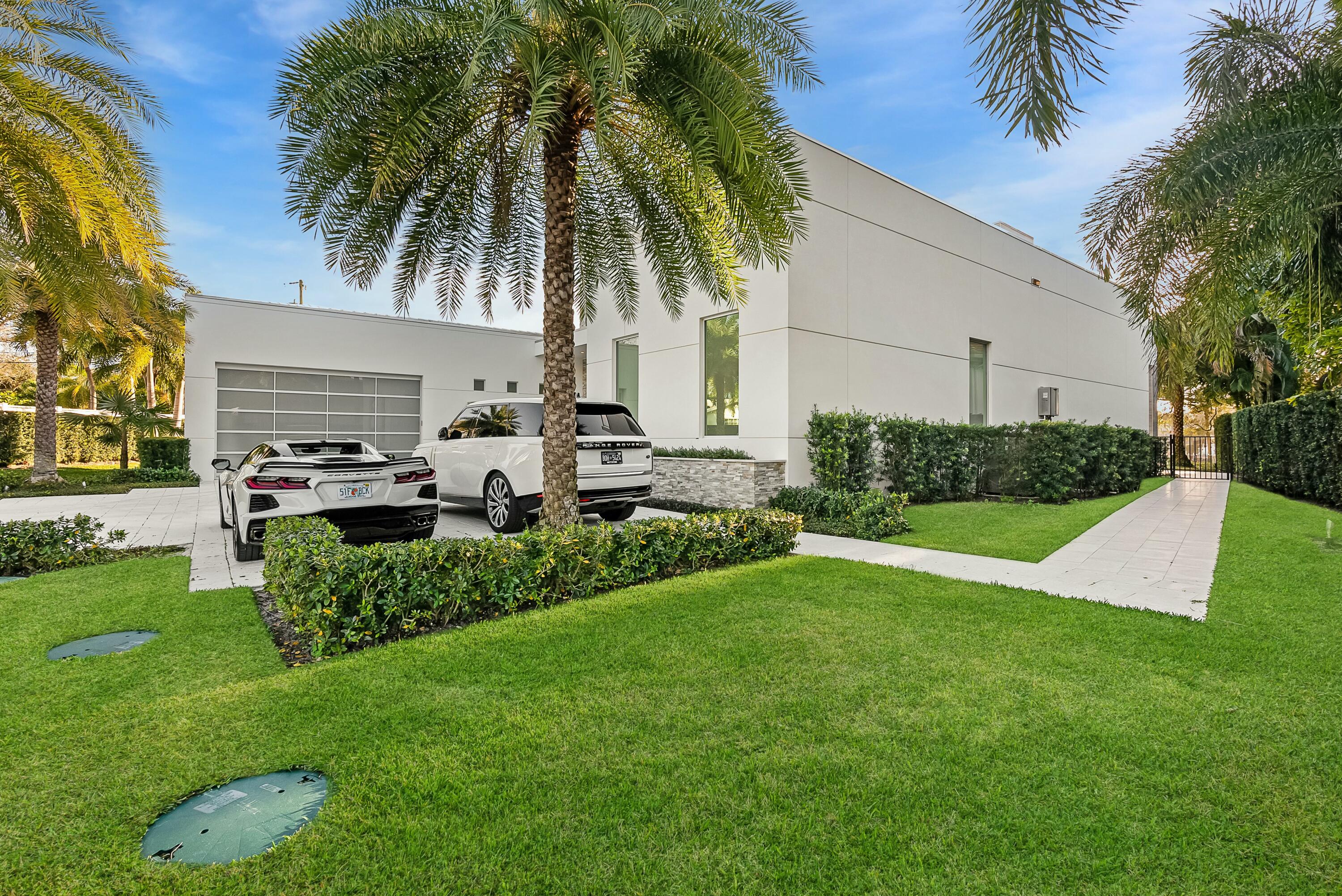 2162 Radnor North Palm Beach, FL 33408