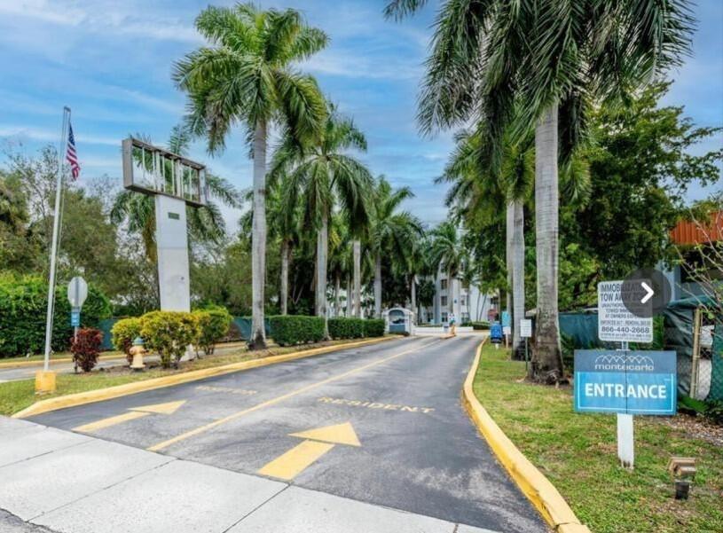 492 NW 165th St #C-614