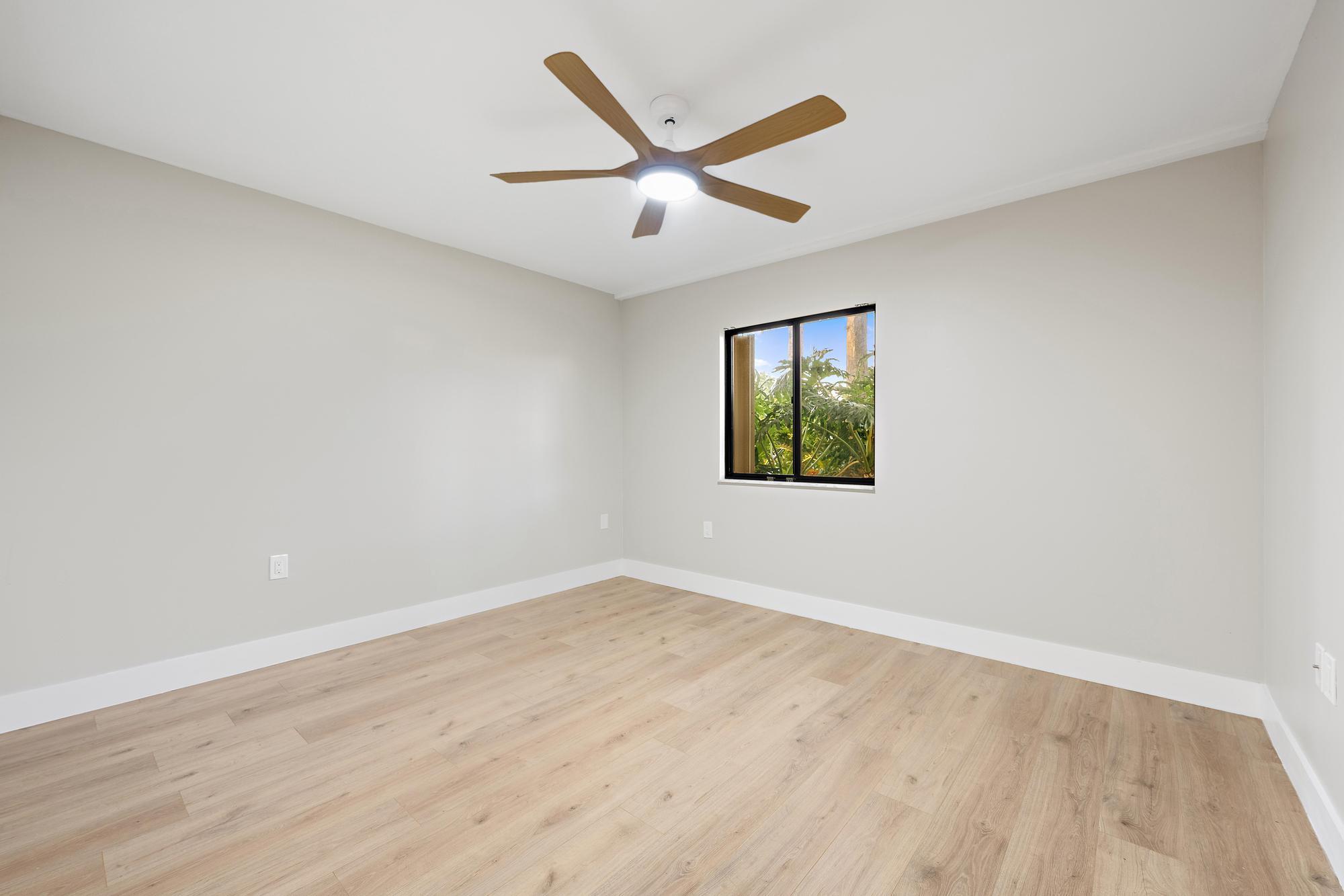 1601 Marina Isle #106 Jupiter, FL 33477