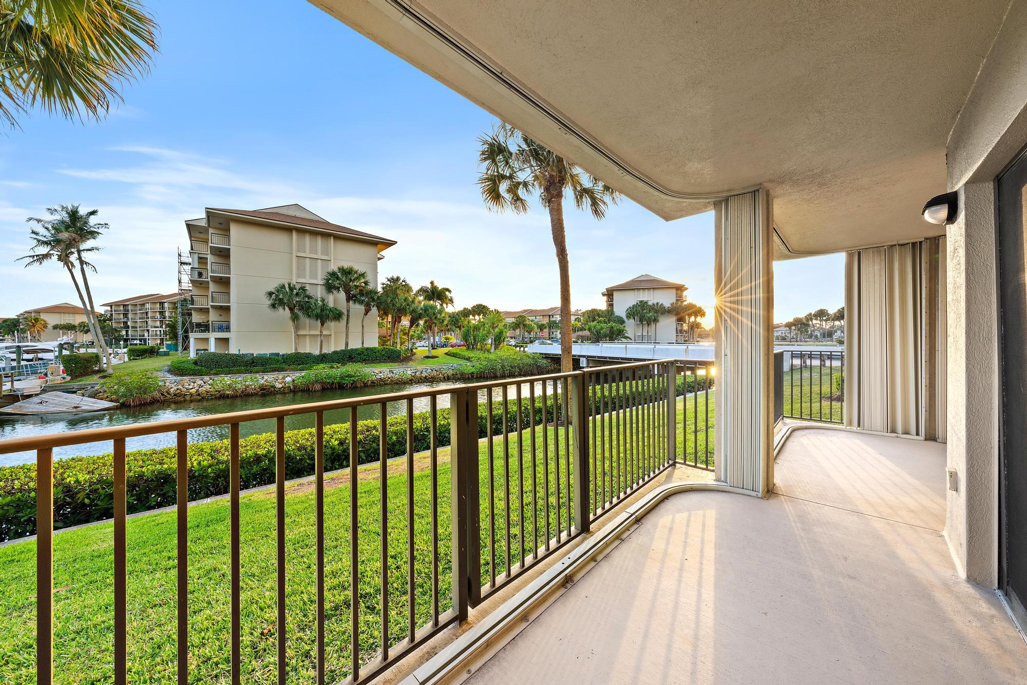 1601 Marina Isle #106 Jupiter, FL 33477
