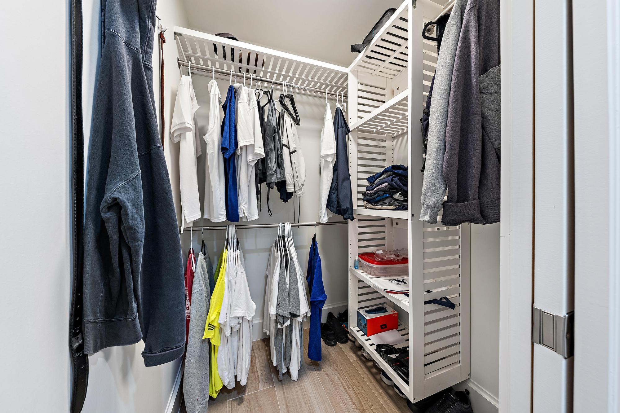 1120 Singer Riviera Beach, FL 33404