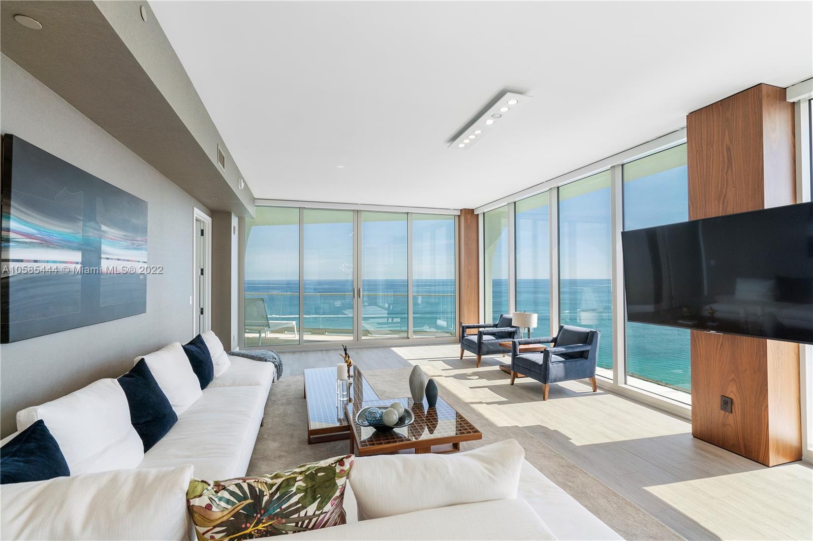 16901 COLLINS AVENUE #2701
