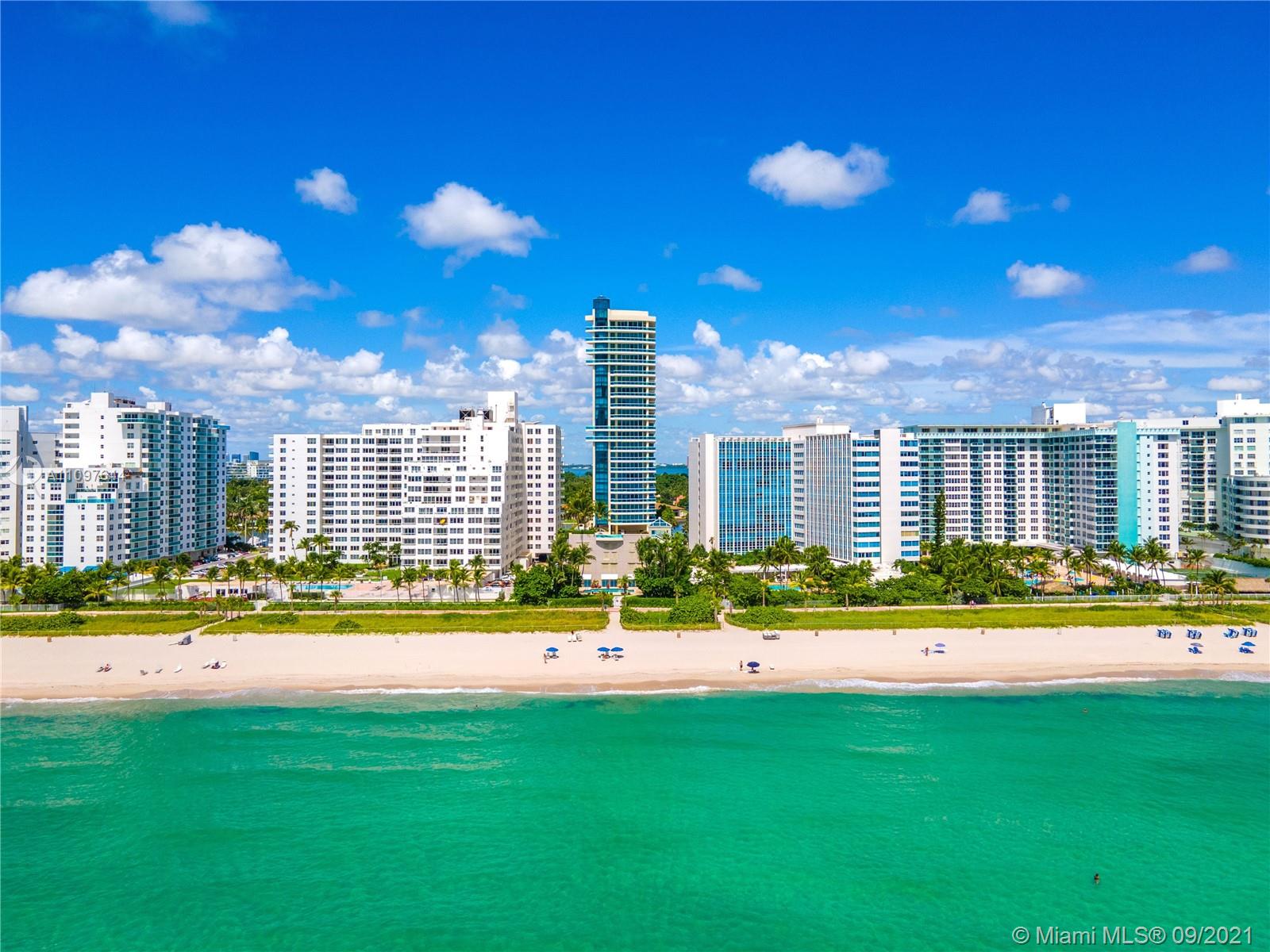 5025 Collins Ave #PH-2
