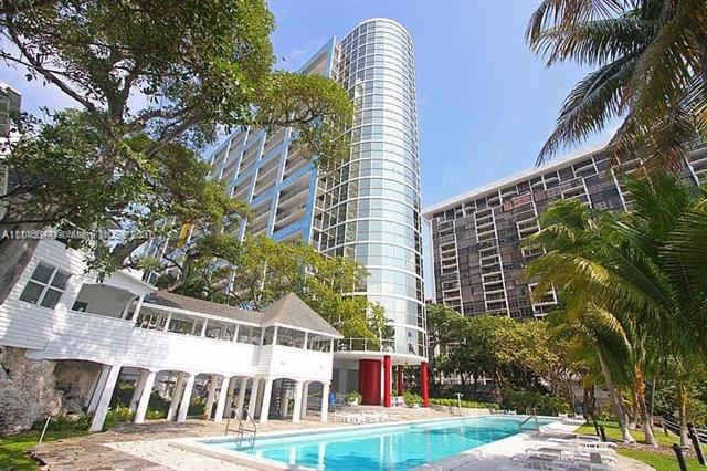2025 Brickell Ave #505