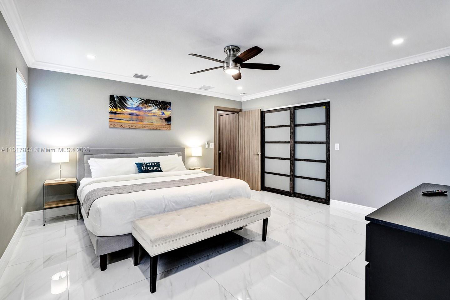 1301 Rodman St Hollywood, FL 33019