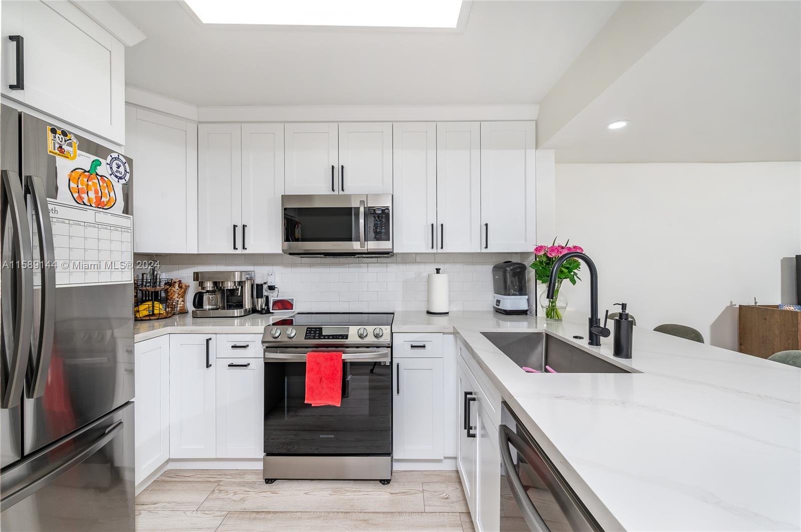 image SUNWOOD CONDO11