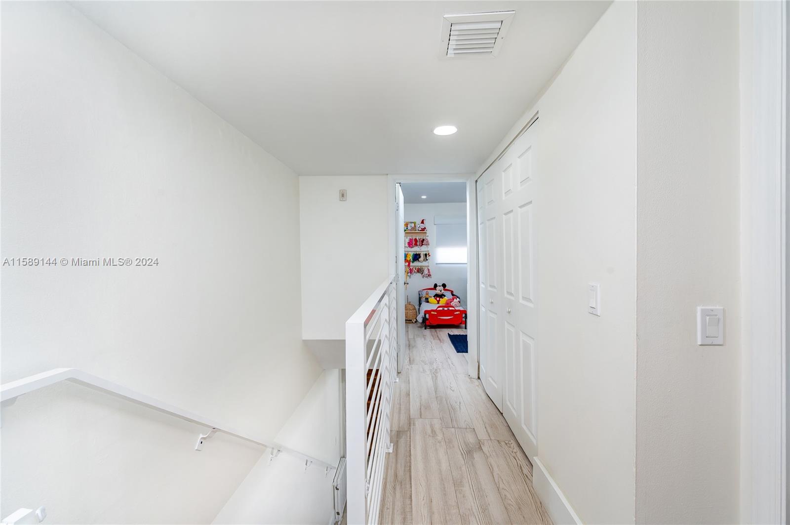 image SUNWOOD CONDO16
