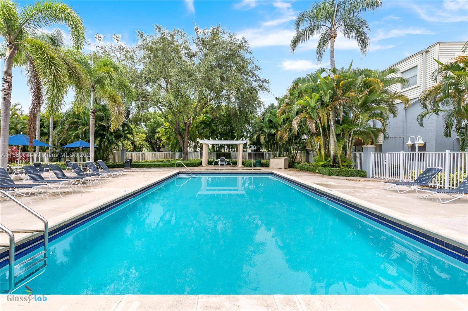 image SUNWOOD CONDO20