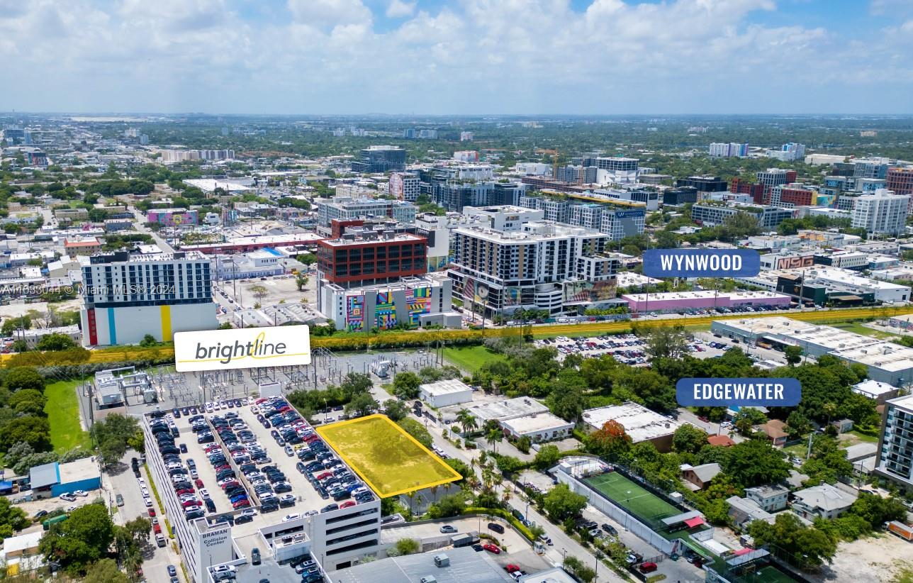 100-118 NE 21st St Miami, FL 33137