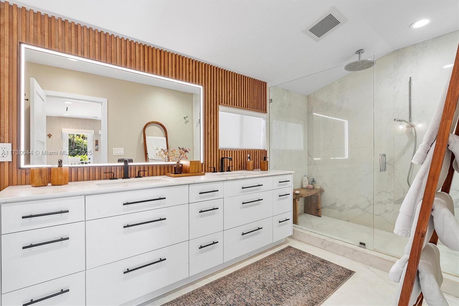 652 NE 105th St Miami Shores, FL 33138