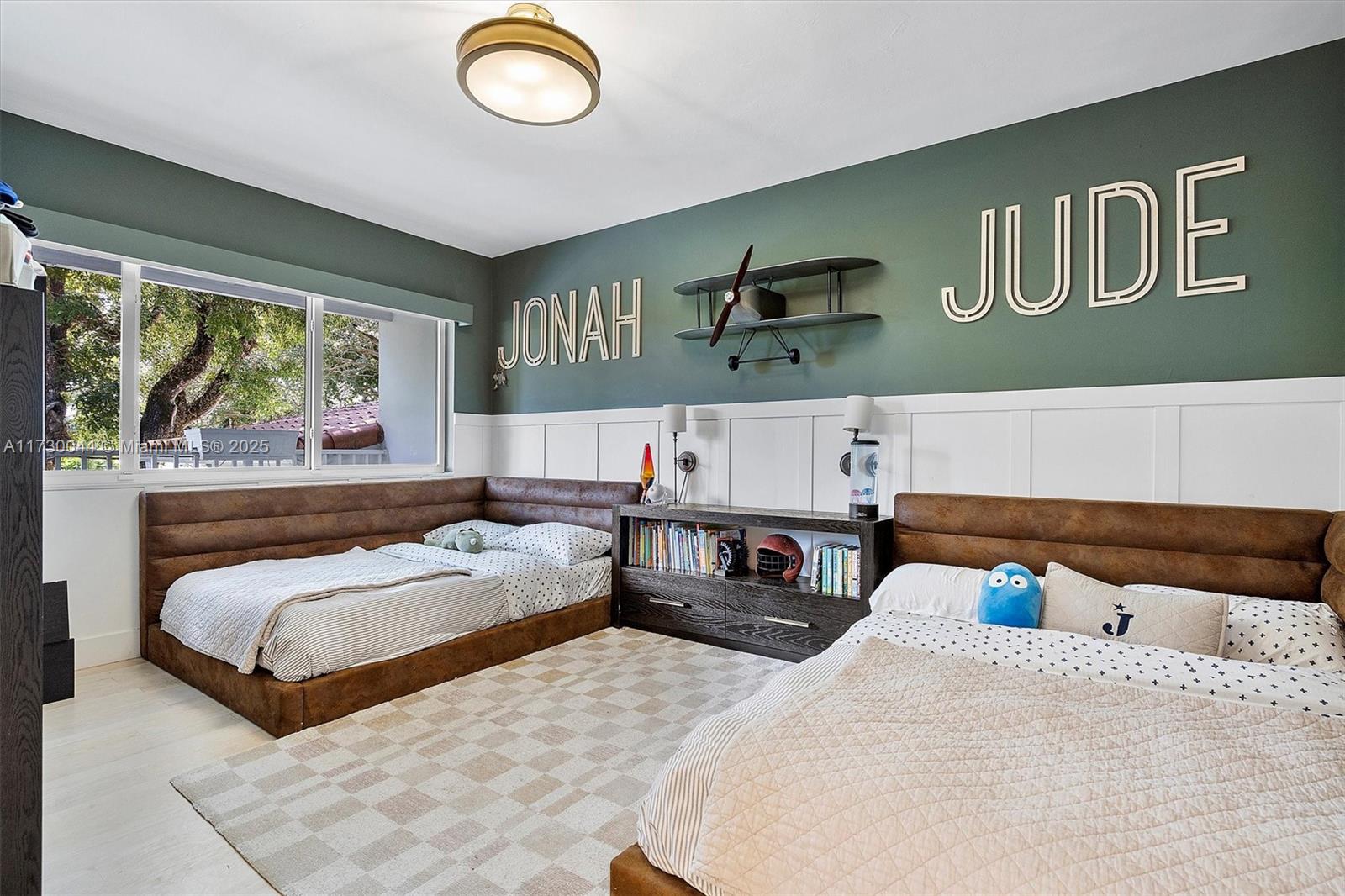 652 NE 105th St Miami Shores, FL 33138