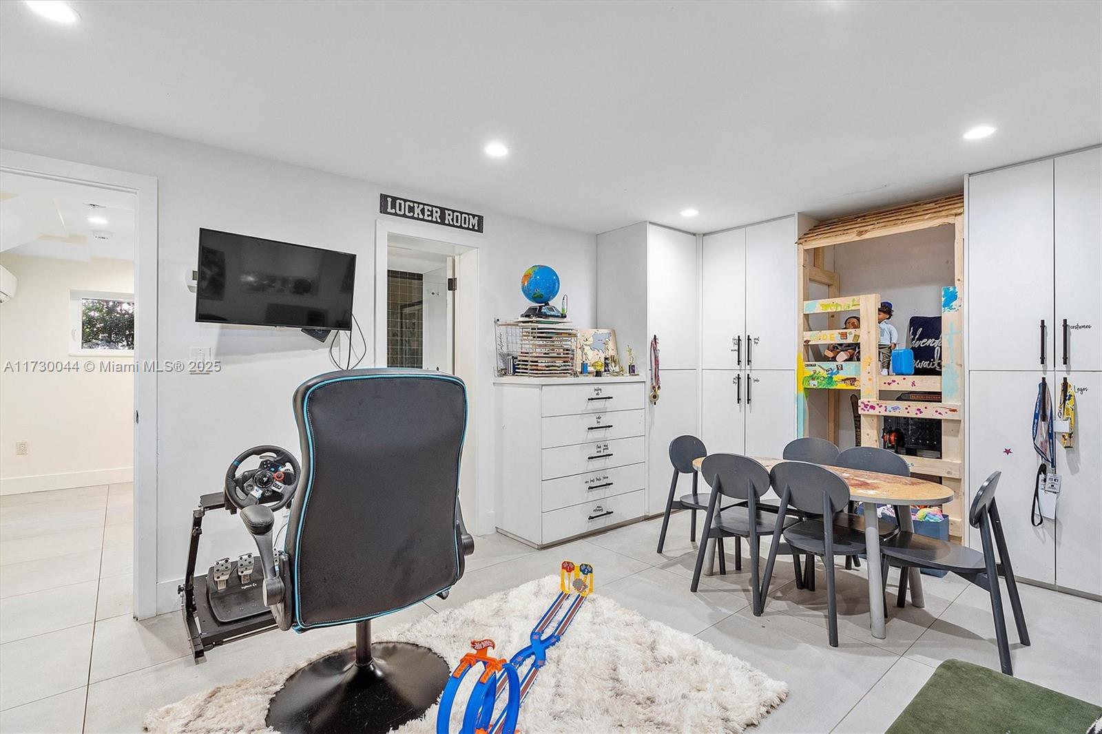 652 NE 105th St Miami Shores, FL 33138