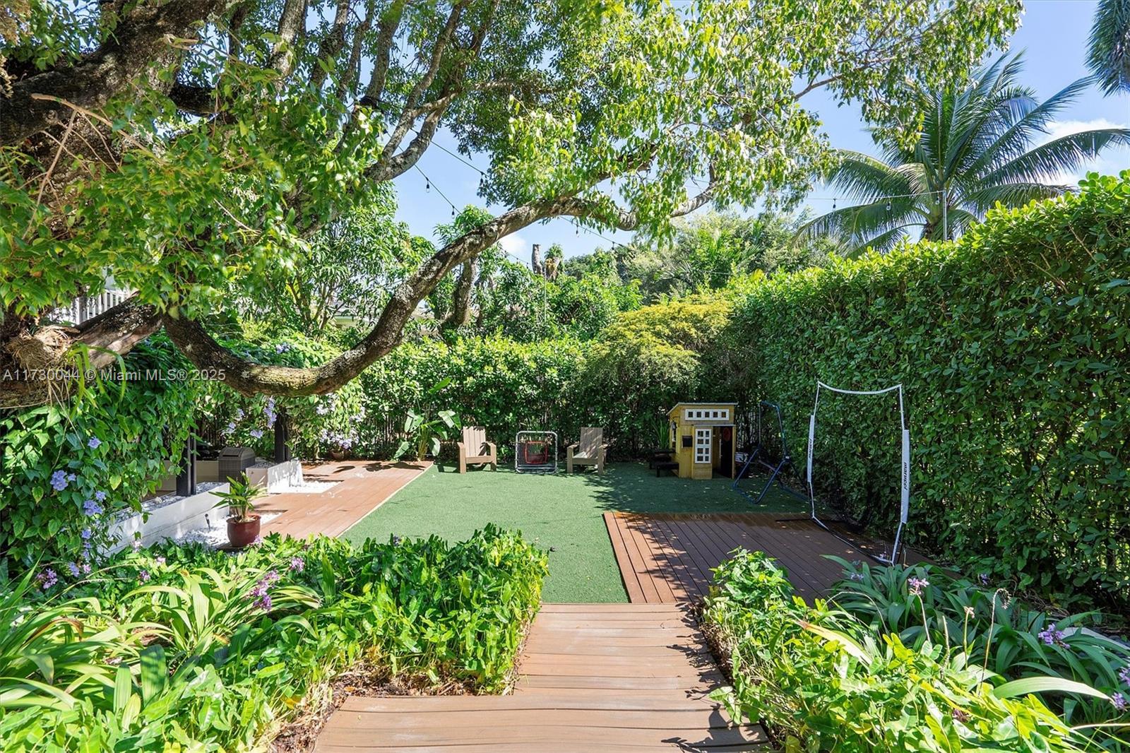 652 NE 105th St Miami Shores, FL 33138