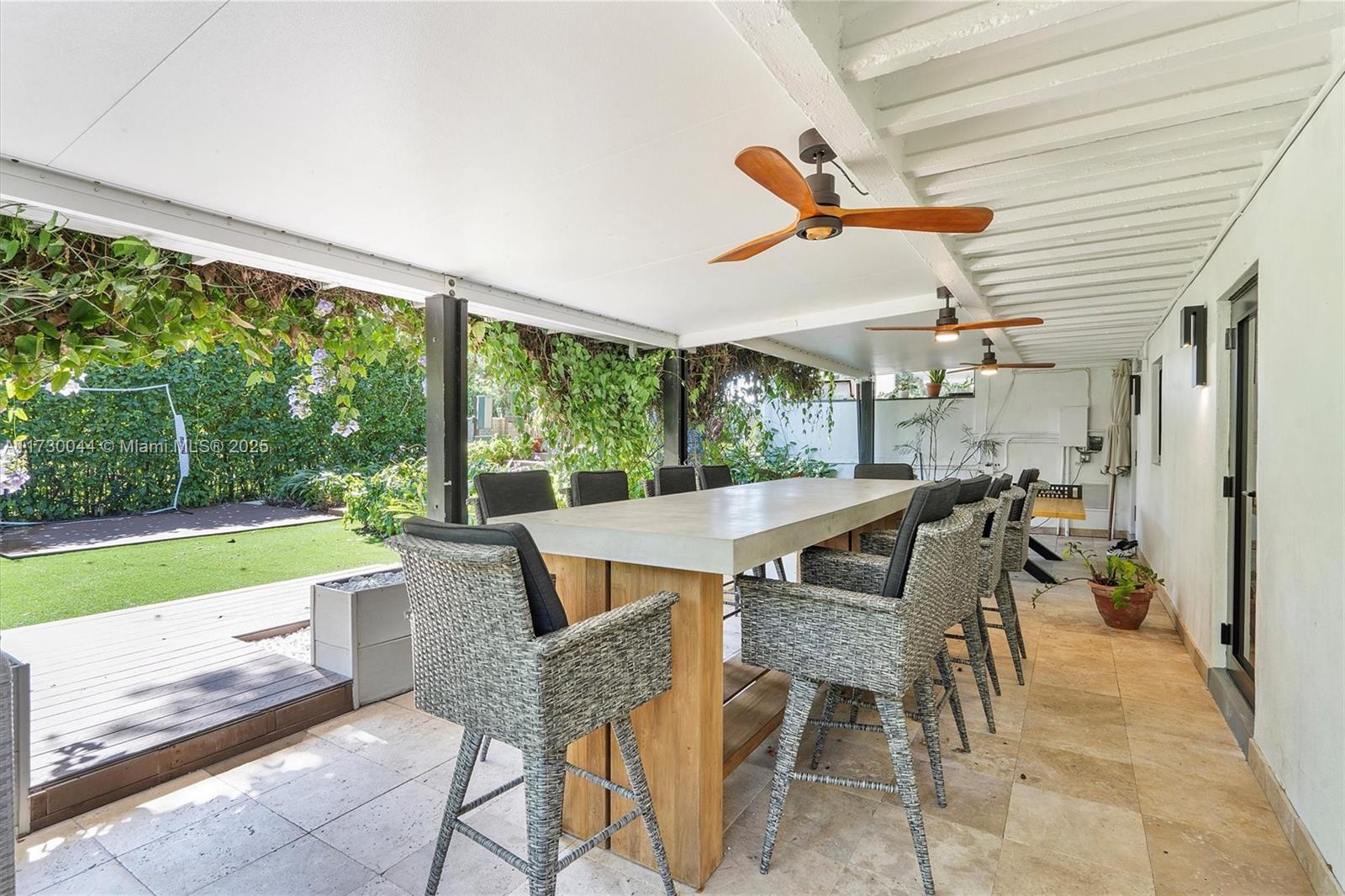 652 NE 105th St Miami Shores, FL 33138