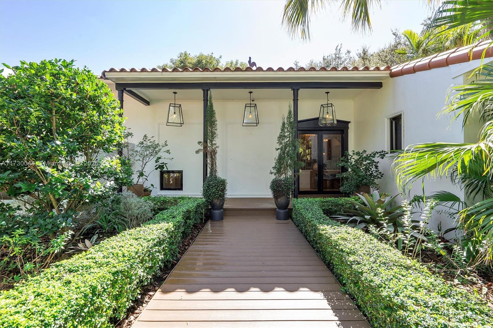 652 NE 105th St Miami Shores, FL 33138