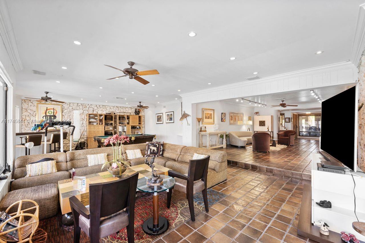 765 N Shore Dr Miami Beach, FL 33141