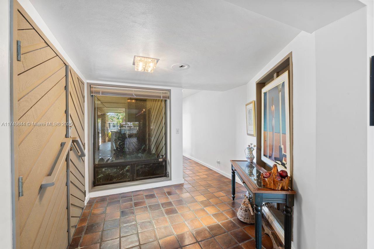 765 N Shore Dr Miami Beach, FL 33141