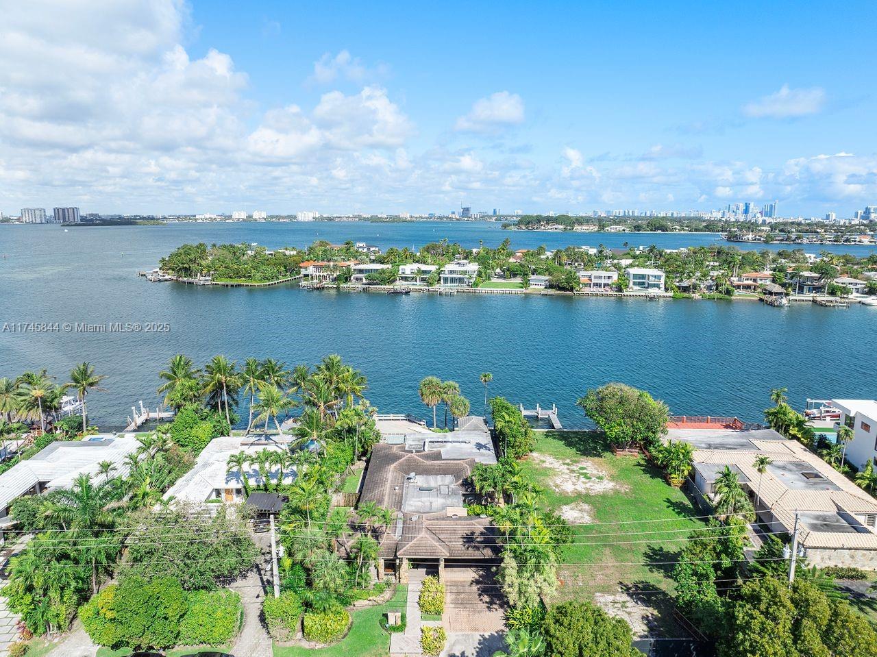 765 N Shore Dr Miami Beach, FL 33141