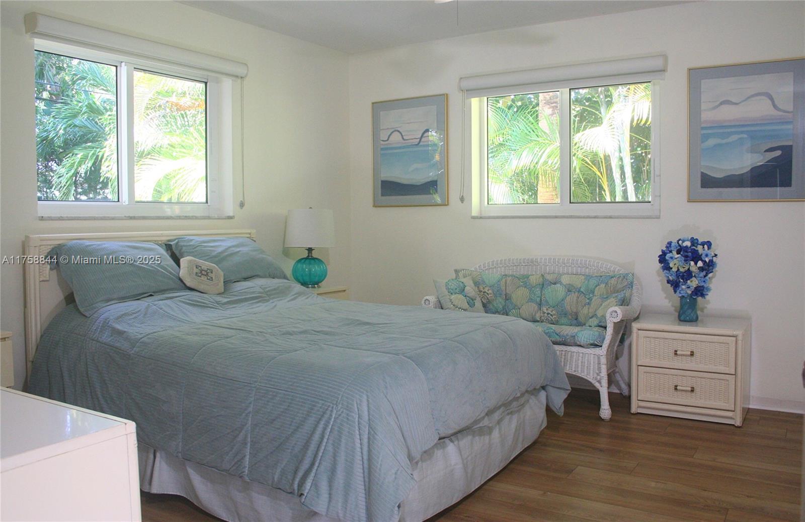 1933 Twin Dolphin Ln Fort Lauderdale, FL 33316