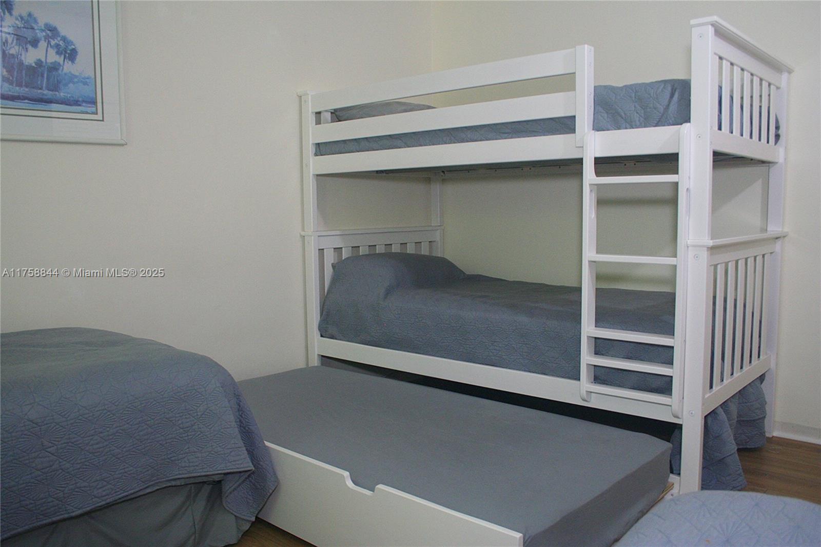 1933 Twin Dolphin Ln Fort Lauderdale, FL 33316