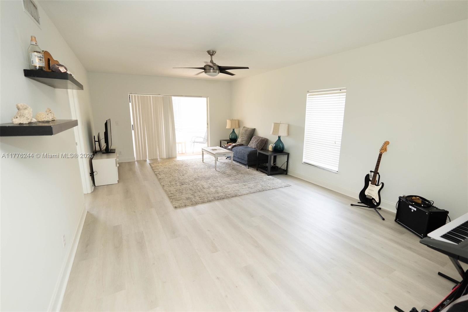 2700 Casita Way #2150