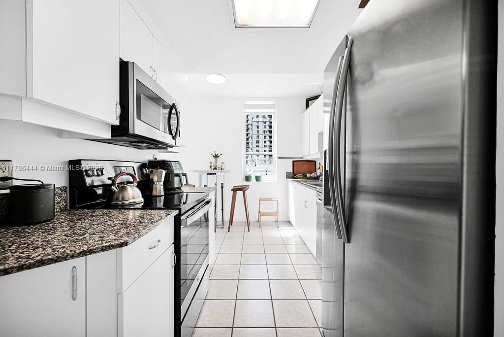 image Courvoisier Courts Condo9