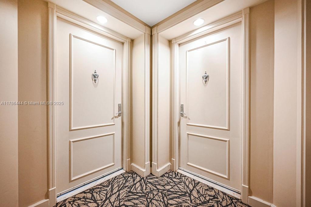 image Courvoisier Courts Condo2