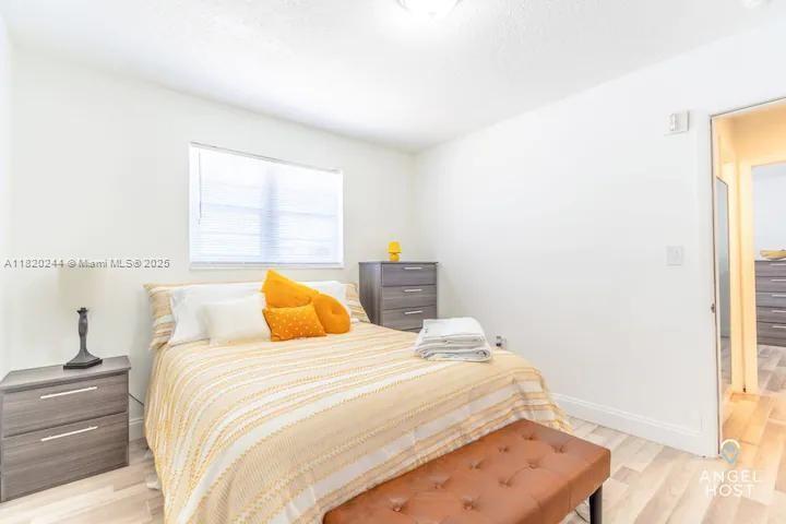 43 NW 41st St Miami, FL 33127