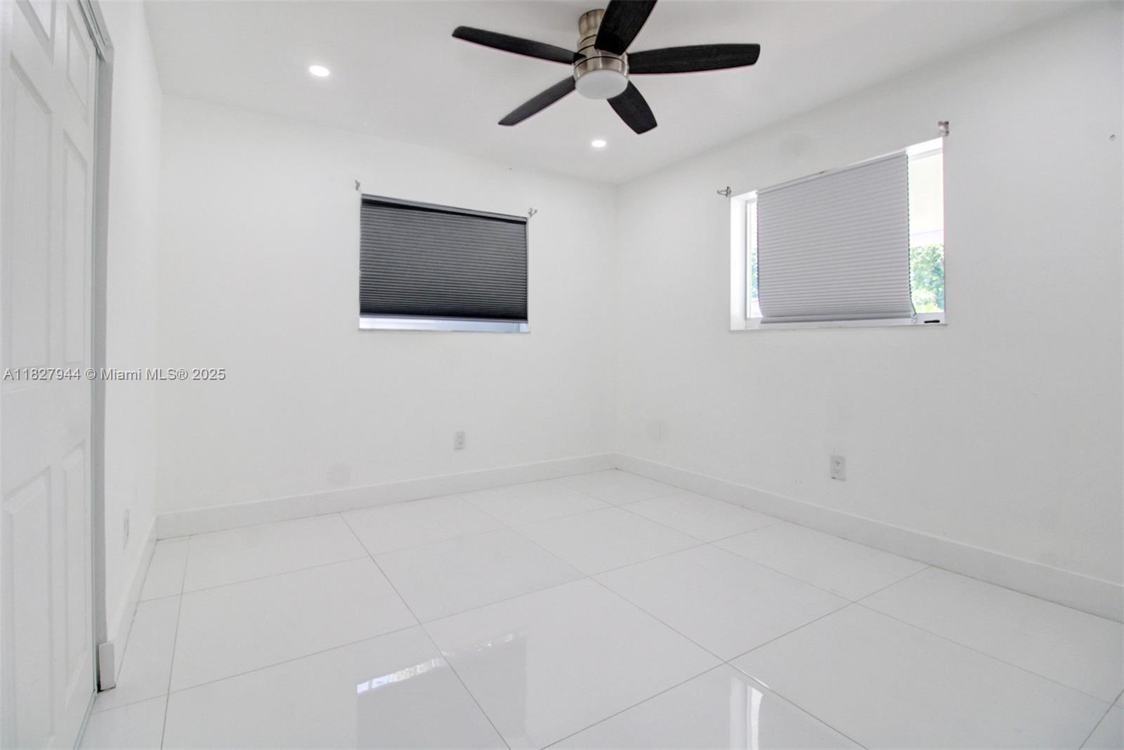 7460 NW 1st Ct Pembroke Pines, FL 33024