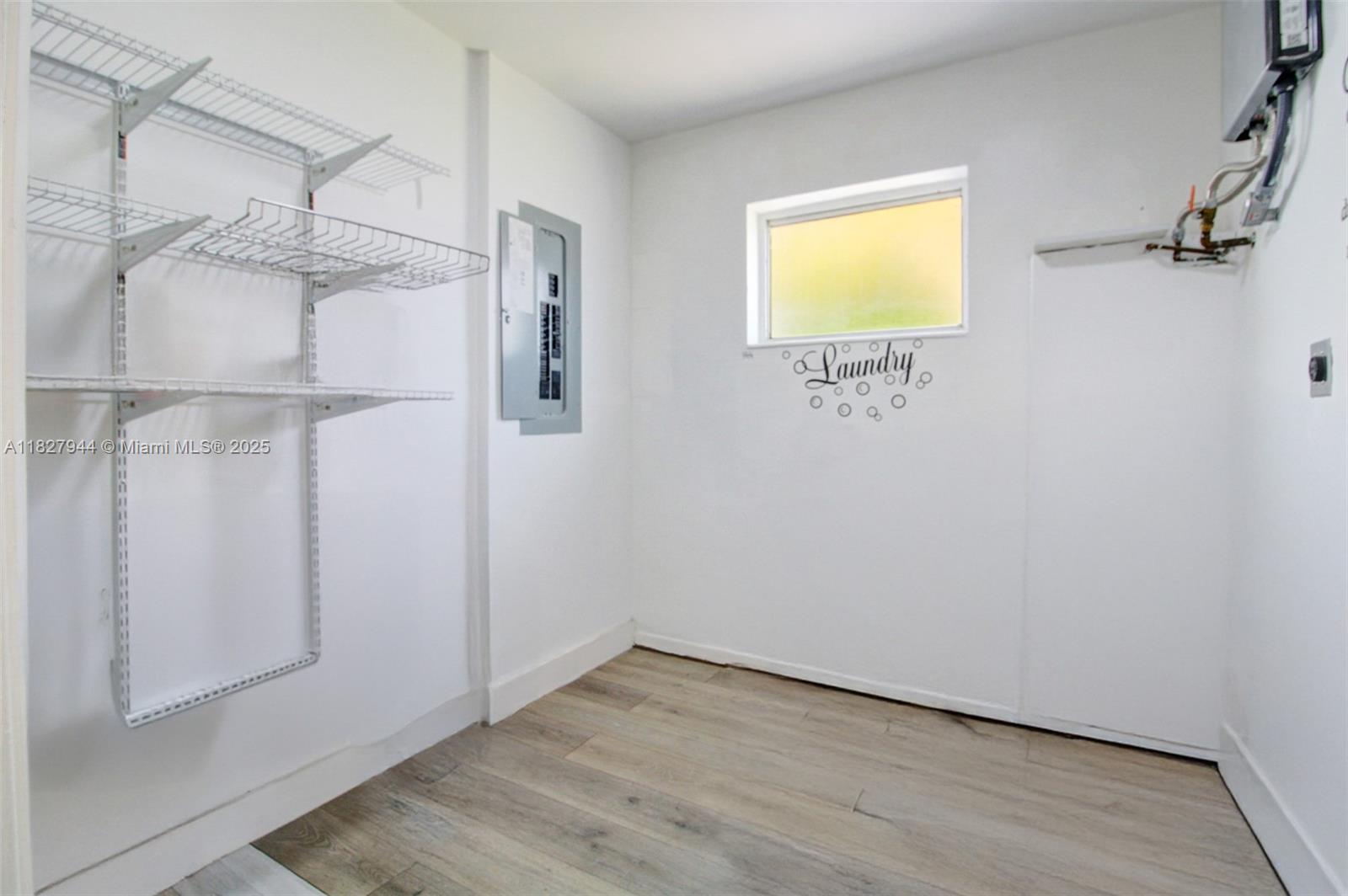 7460 NW 1st Ct Pembroke Pines, FL 33024