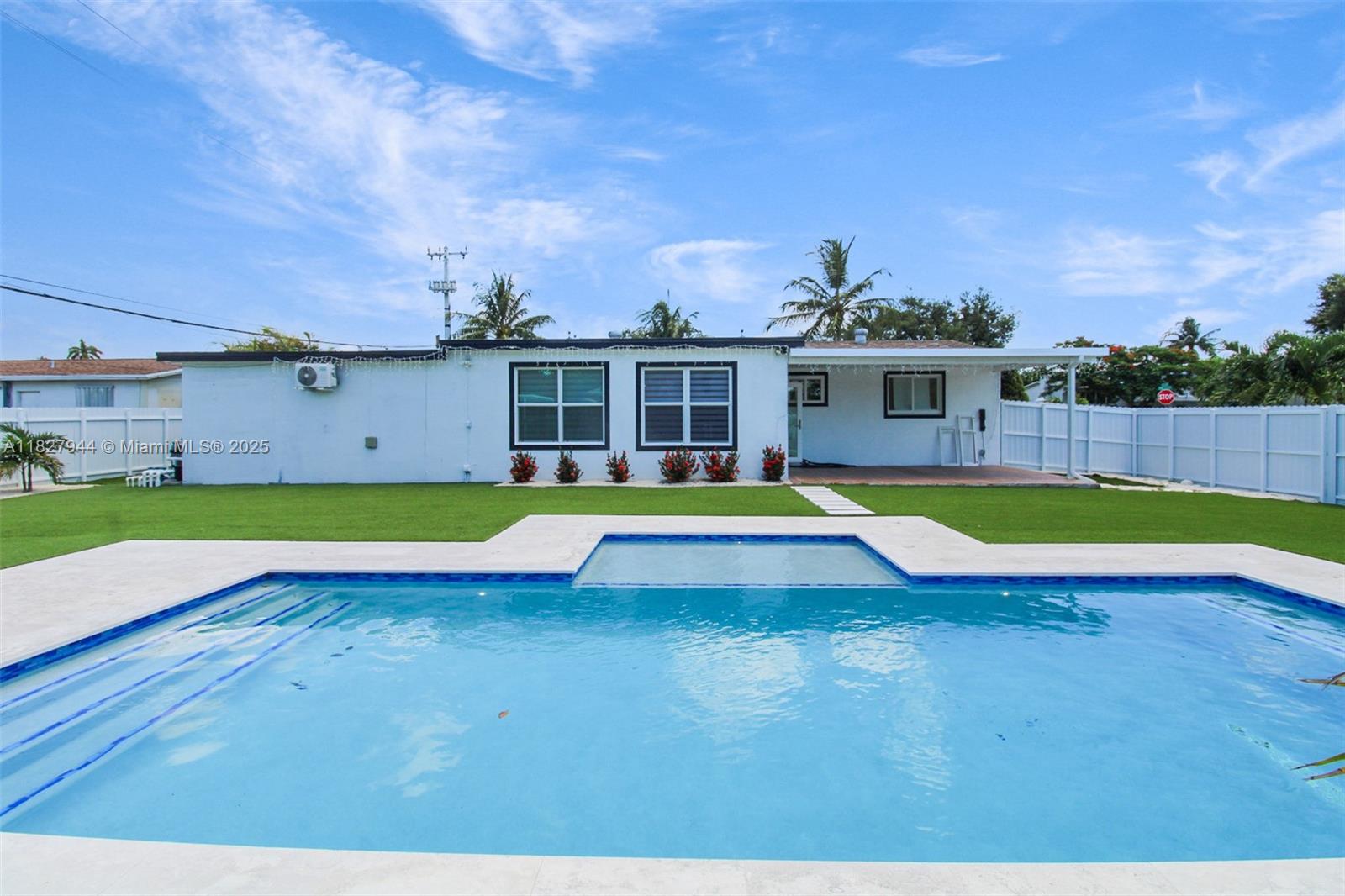 7460 NW 1st Ct Pembroke Pines, FL 33024