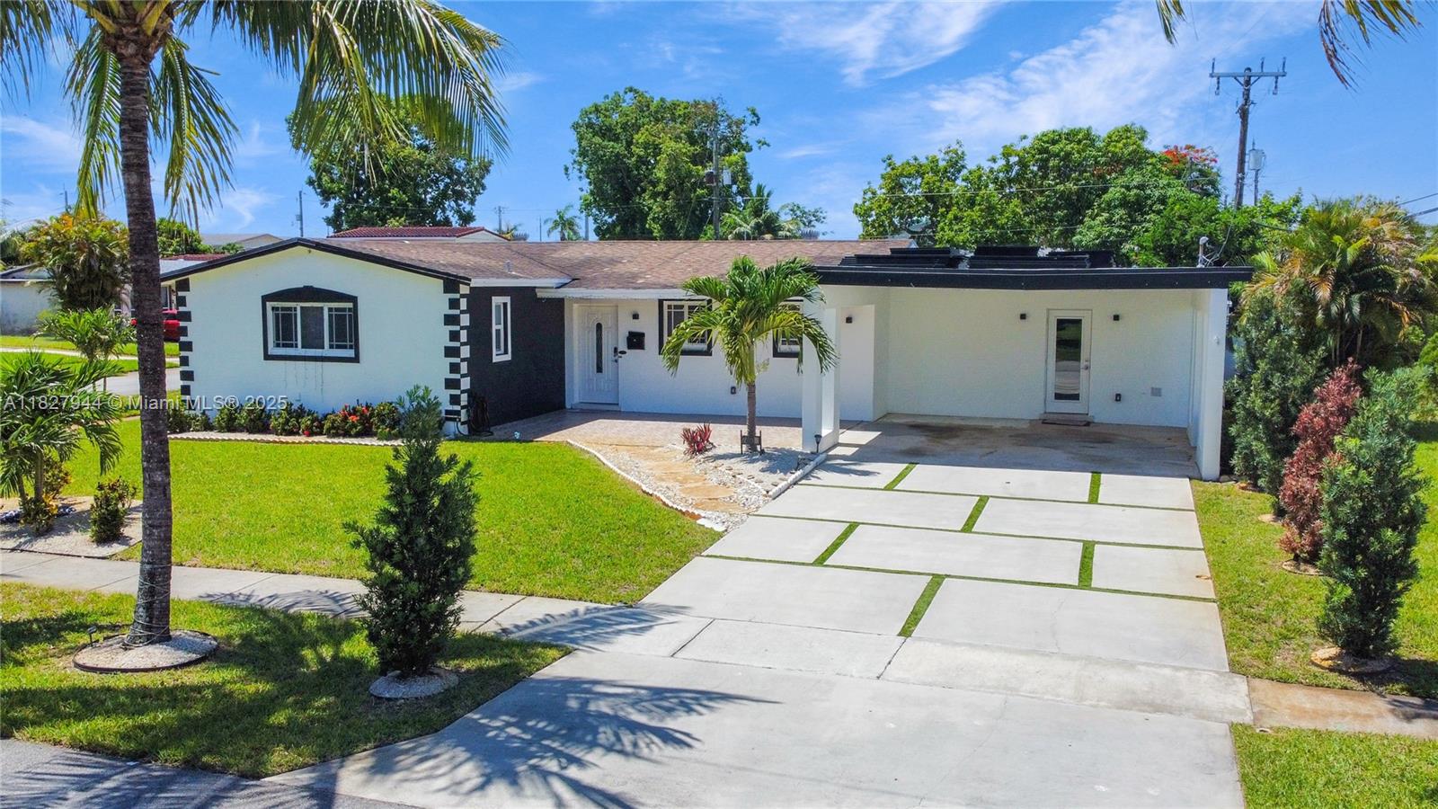 7460 NW 1st Ct Pembroke Pines, FL 33024