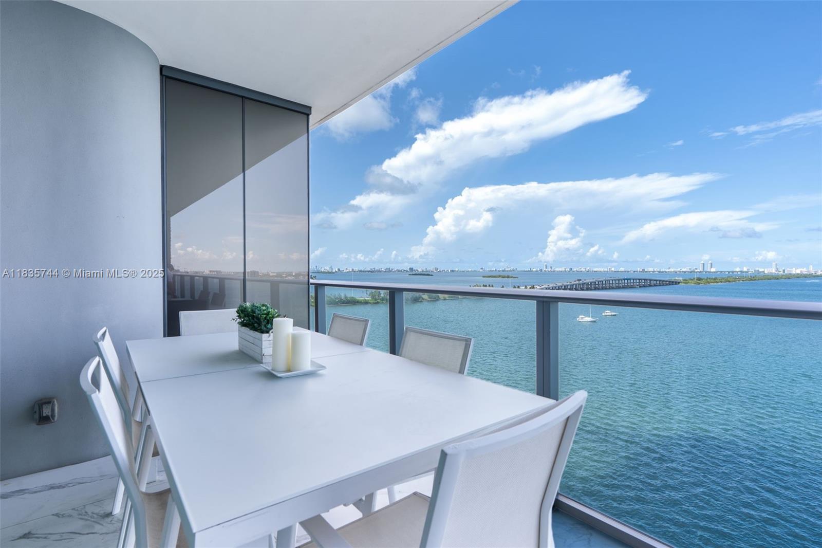 image One Paraiso Condo16