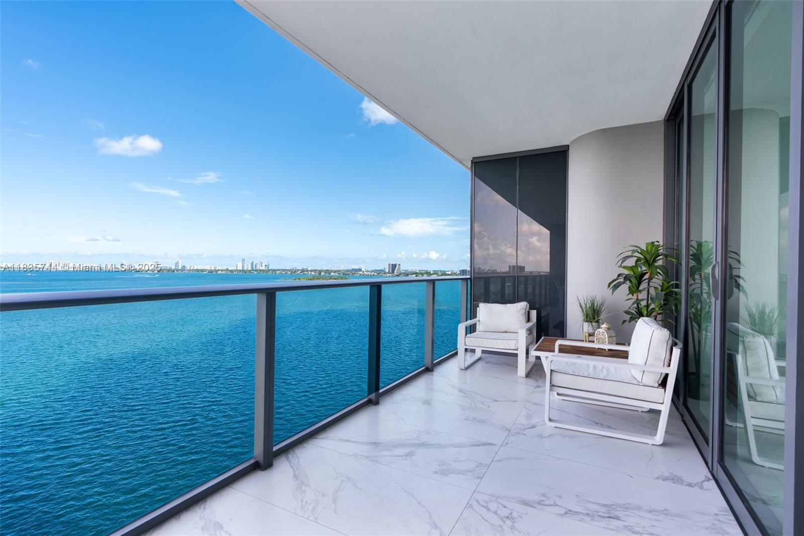 image One Paraiso Condo18