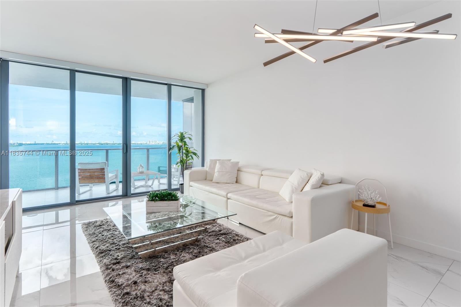 image One Paraiso Condo1